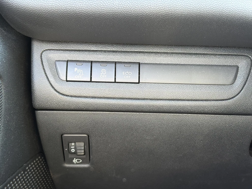 Peugeot 208 – foto 39