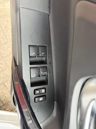 Toyota Auris – thumbnail 18