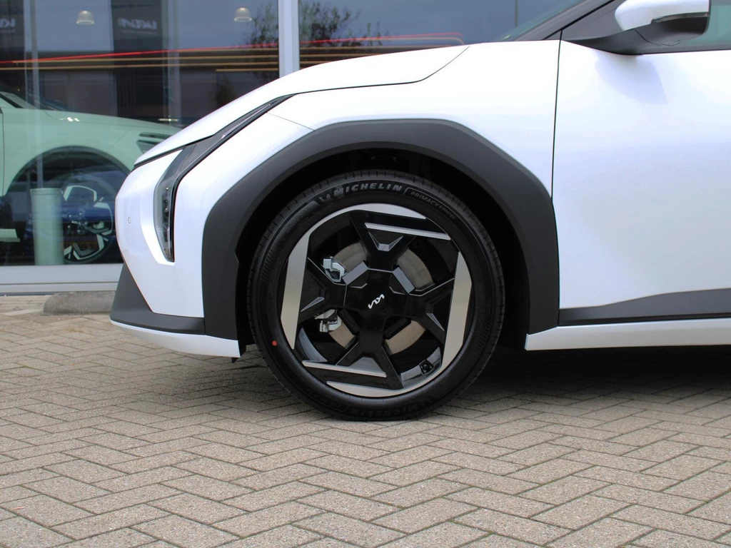Kia EV4 – foto 13