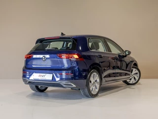 Volkswagen Golf – thumbnail 4