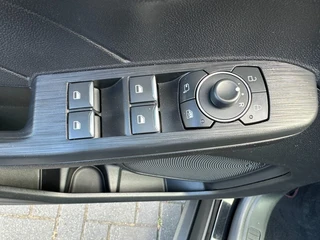 Ford Kuga – thumbnail 31