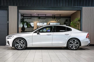 Volvo S60 – thumbnail 3