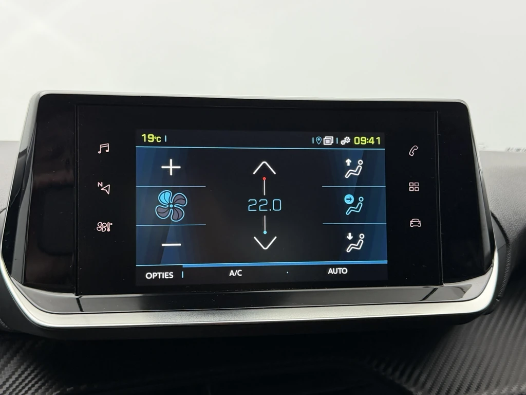Peugeot e-208 – foto 13
