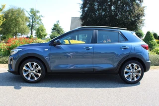Kia Stonic – thumbnail 1