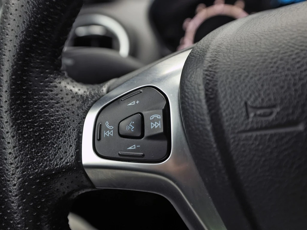 Ford Fiesta – foto 19