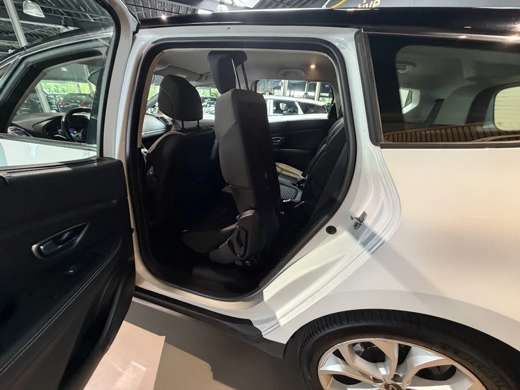 Renault Grand Scénic – foto 15
