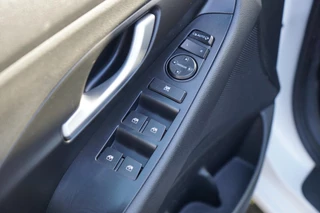 Hyundai i30 – thumbnail 11