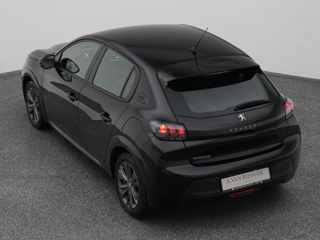 Peugeot e-208 – foto 7