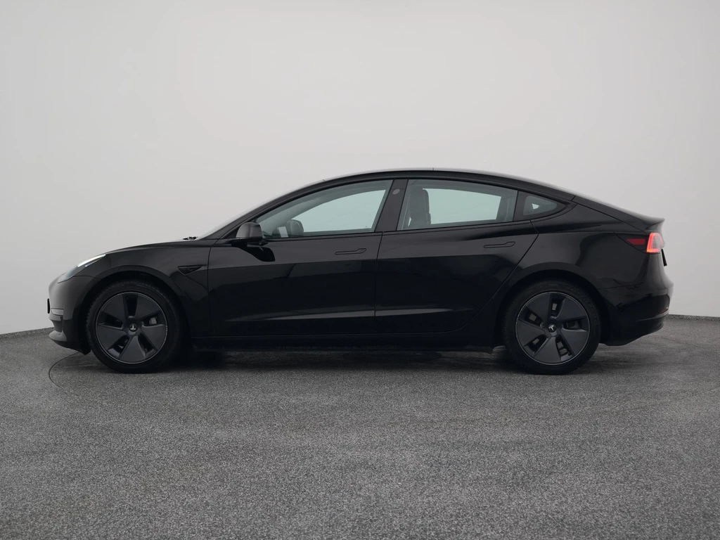 Tesla Model 3 – foto 3