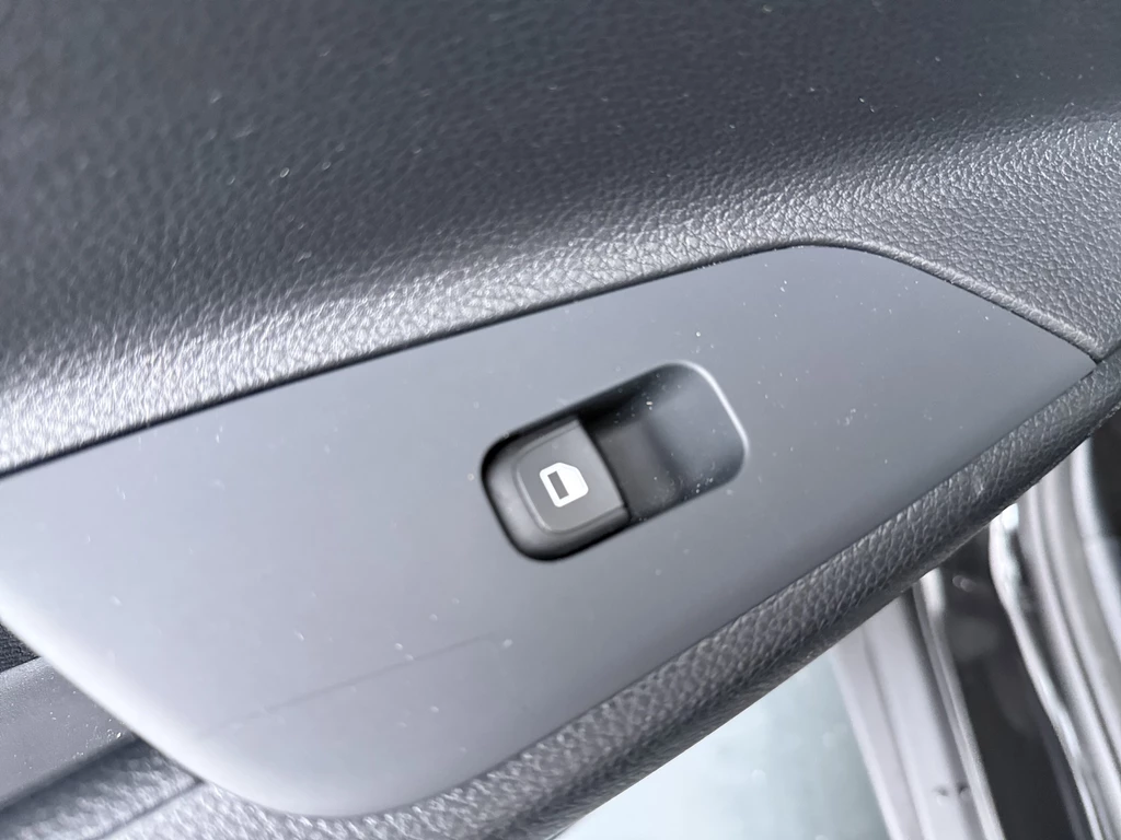 Kia Stonic – foto 36