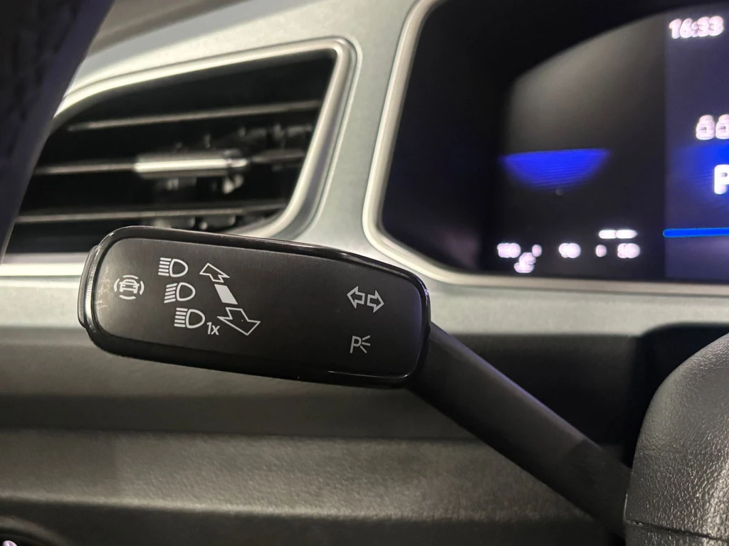 Volkswagen T-Roc – foto 24