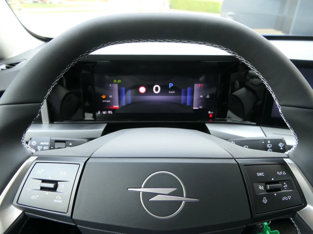 Opel Frontera – foto 29