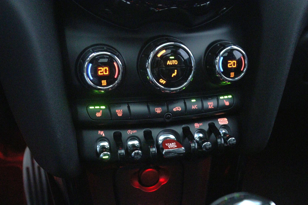 MINI 3-deurs – foto 11