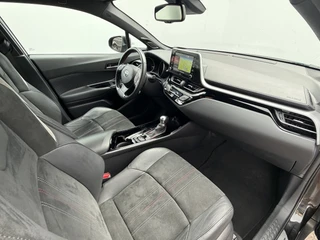 Toyota C-HR – thumbnail 14