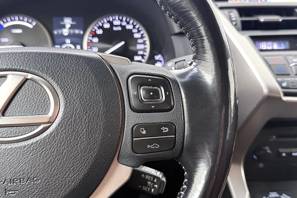 Lexus NX – foto 25