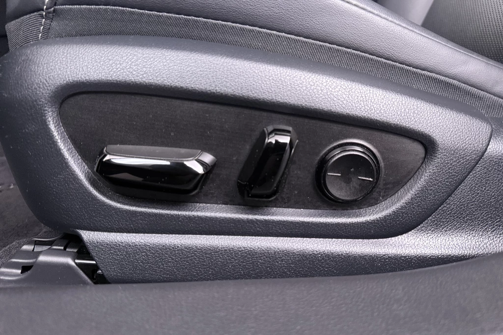 Lexus ES – foto 17