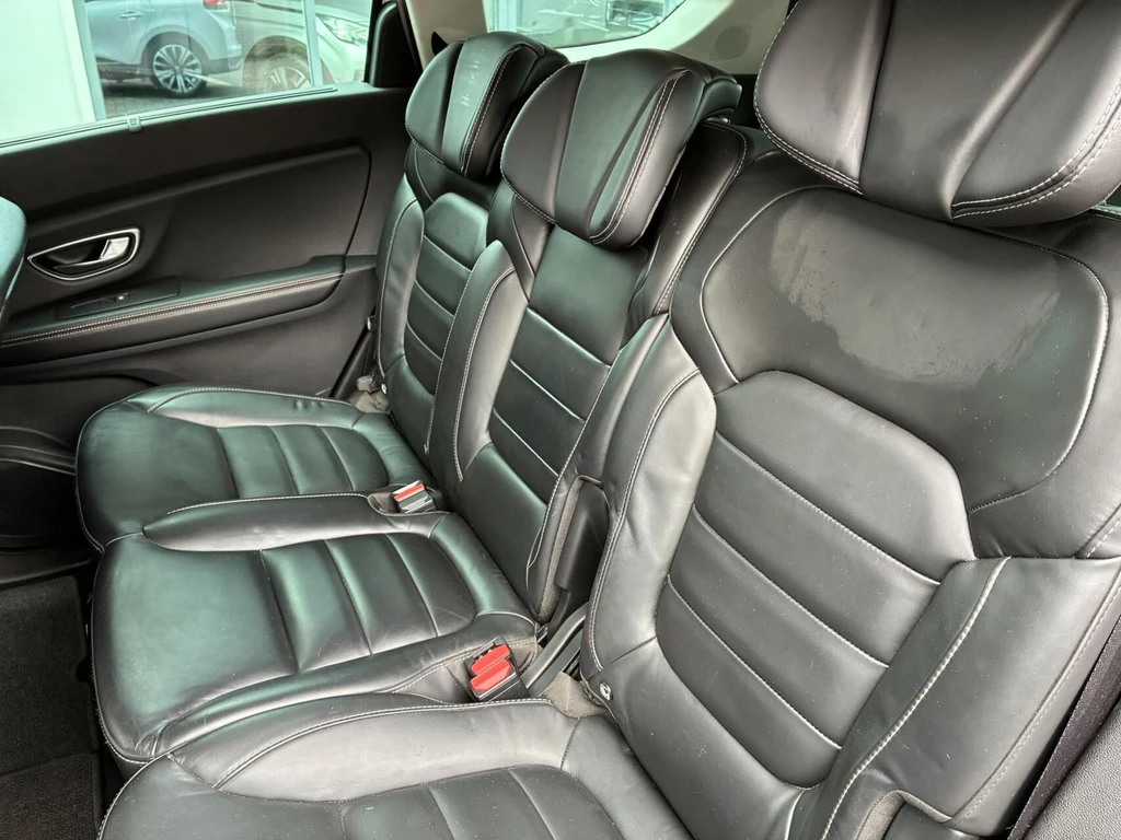 Renault Grand Scénic – foto 21