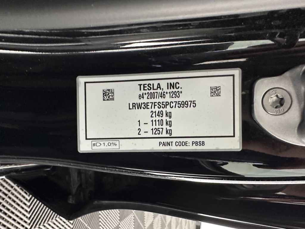 Tesla Model 3 – foto 32