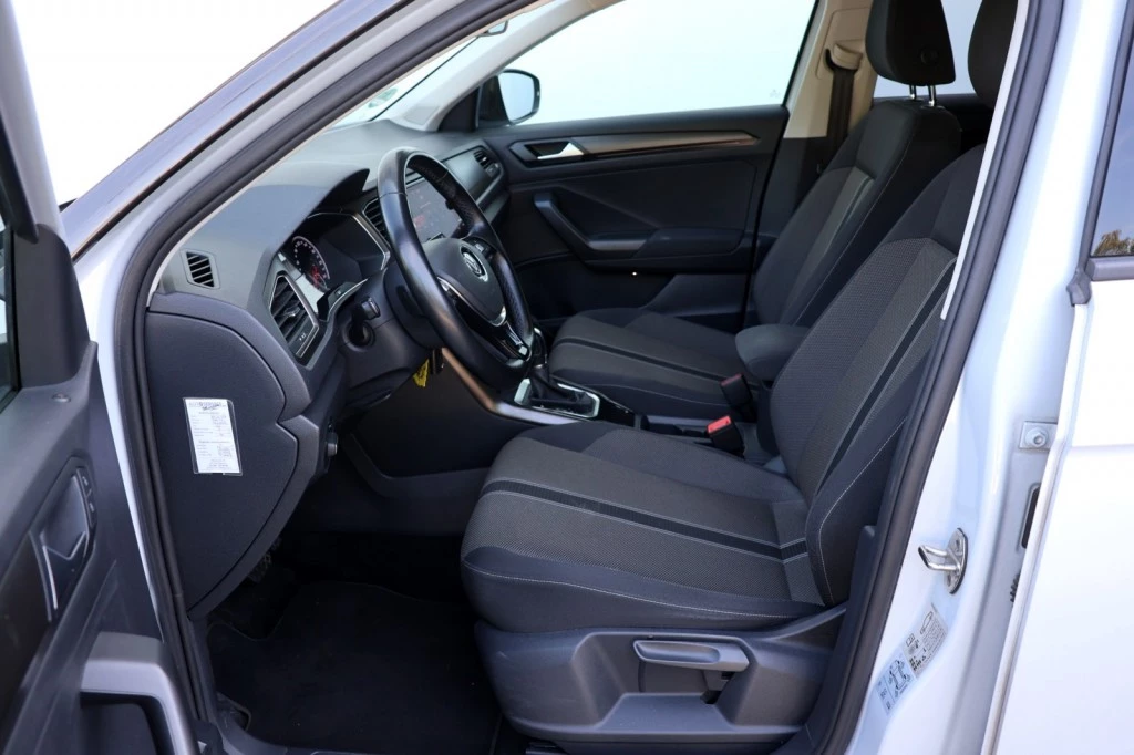 Volkswagen T-Roc – foto 8