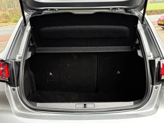 Peugeot 208 – thumbnail 32