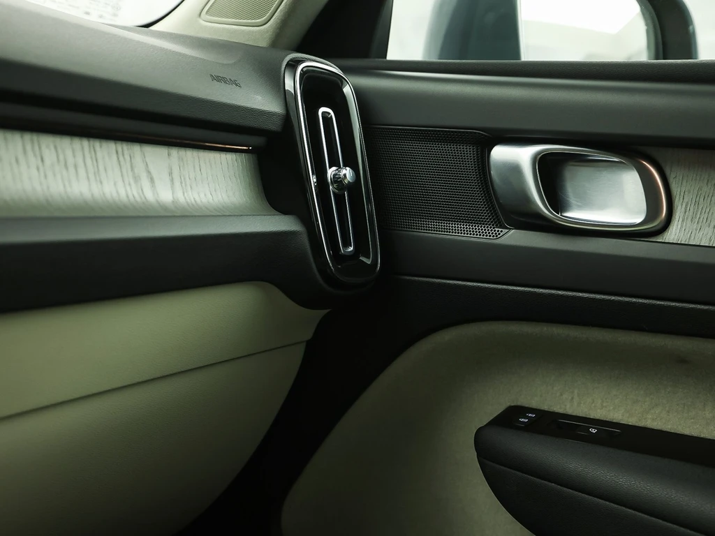 Volvo XC40 – foto 27