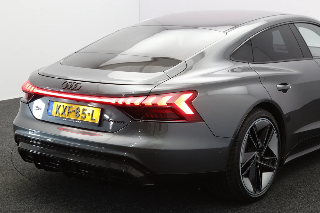 Audi e-tron GT – foto 9