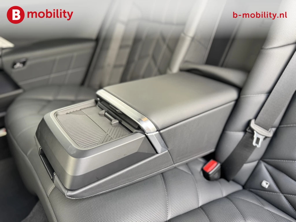 BMW i7 – foto 17