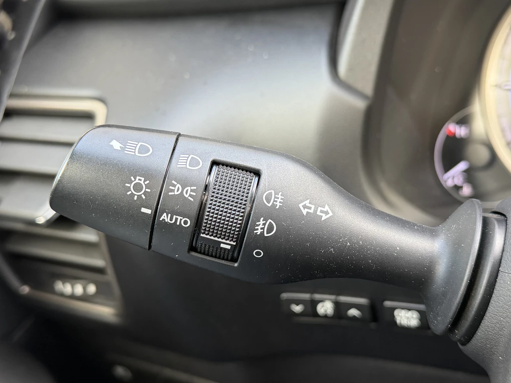 Lexus NX – foto 34