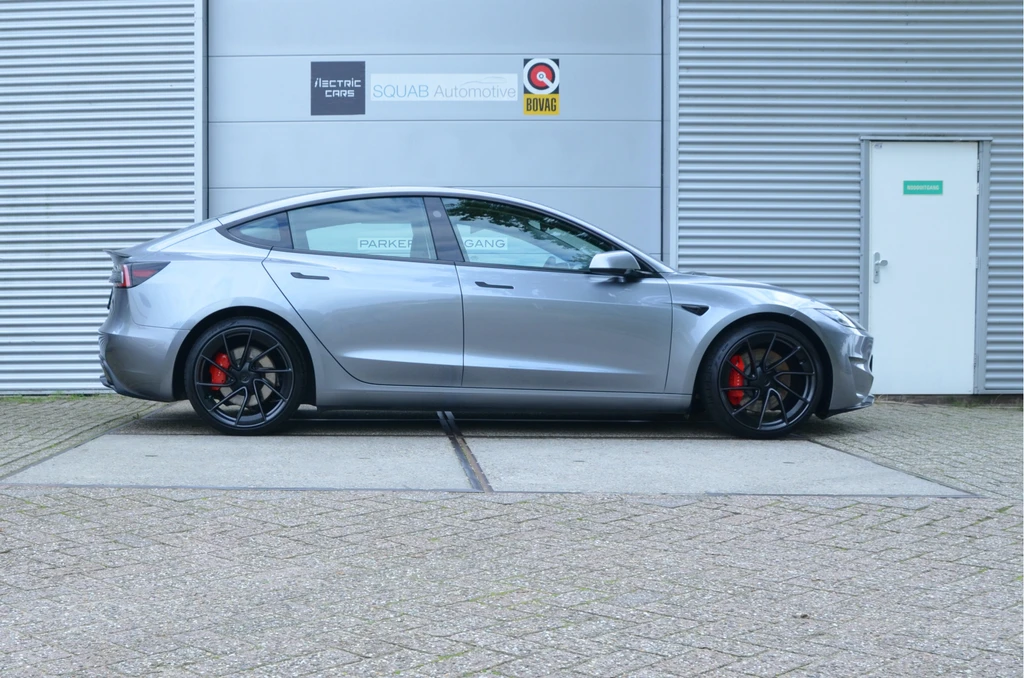 Tesla Model 3 – foto 4