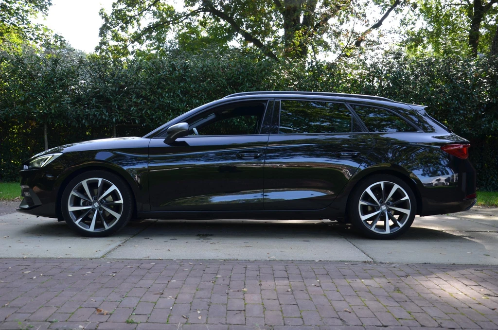 SEAT Leon – foto 6