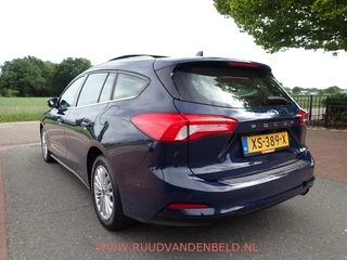Ford Focus – thumbnail 3
