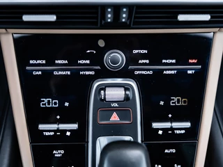 Porsche Cayenne – thumbnail 96