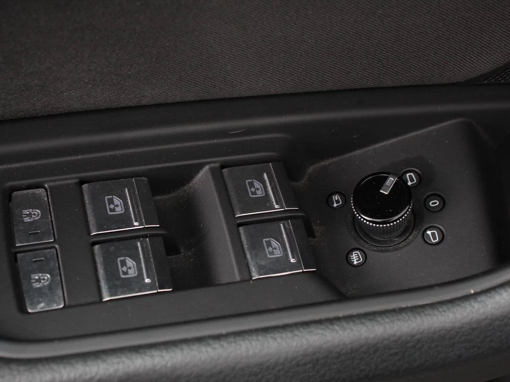 Audi e-tron – foto 23