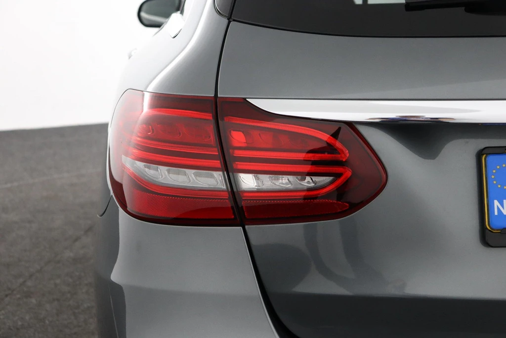 Mercedes-Benz C-Klasse – foto 31