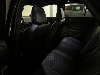 Volkswagen T-Roc – thumbnail 28
