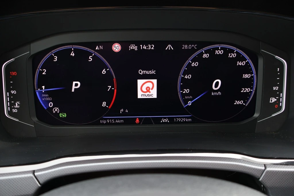 Volkswagen Touran – foto 24