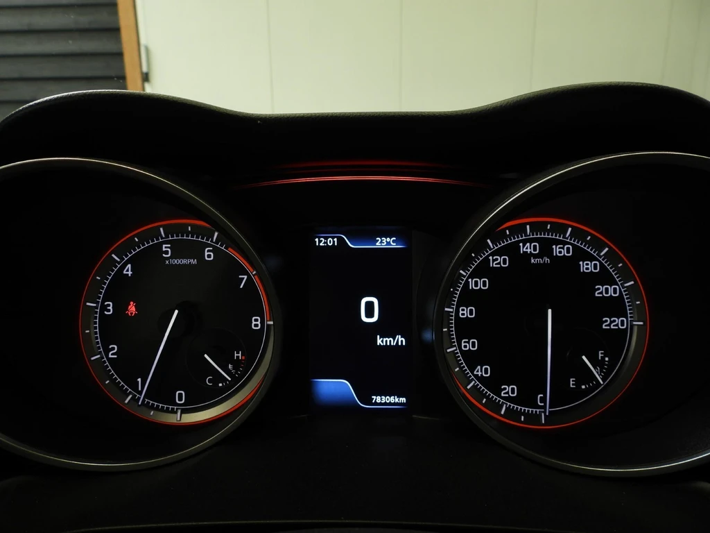 Suzuki Swift – foto 20