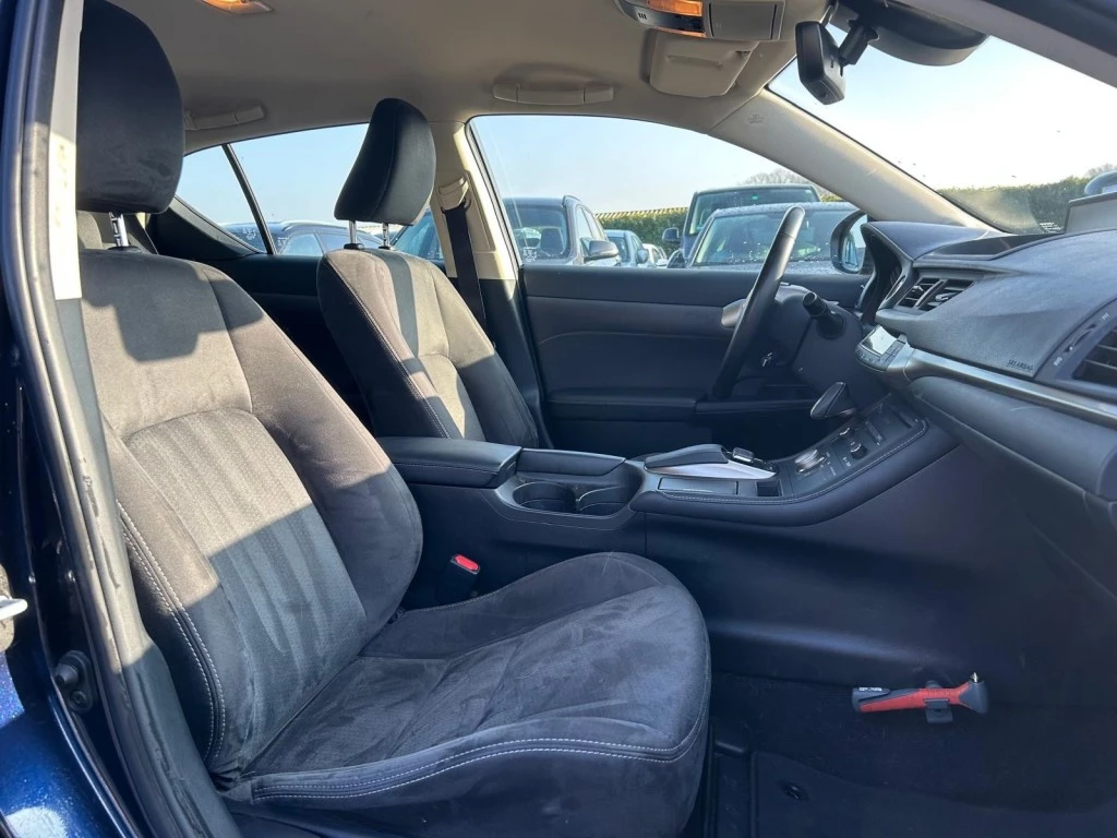 Lexus CT – foto 8