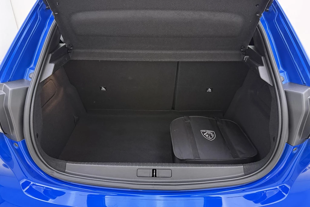 Peugeot e-208 – foto 10