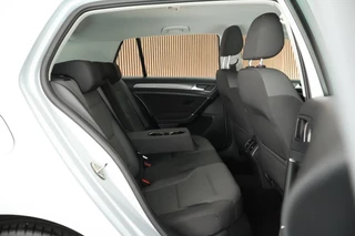 Volkswagen Golf – thumbnail 9