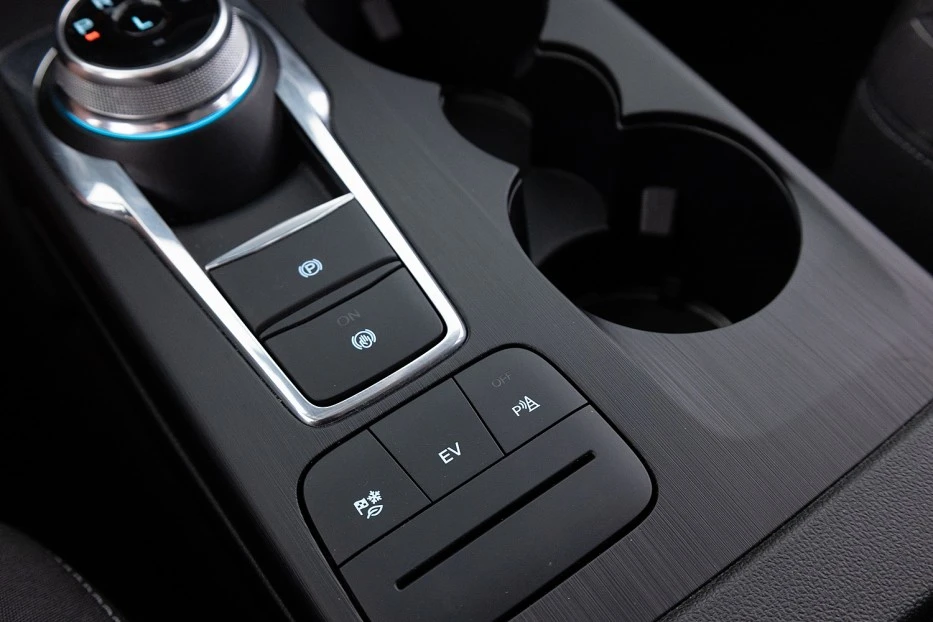 Ford Kuga – foto 21