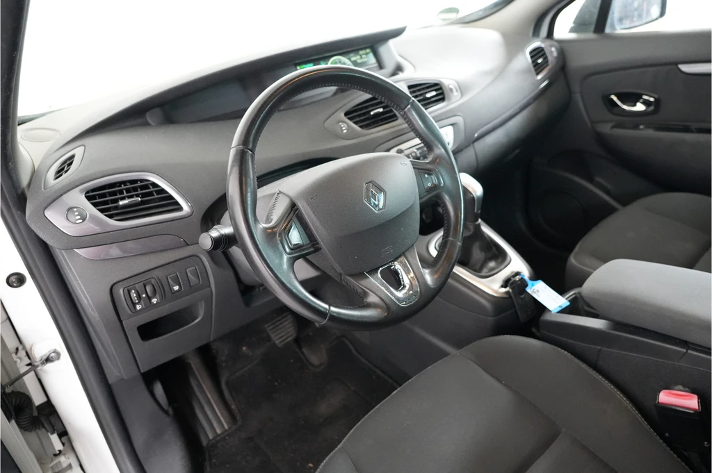 Renault Grand Scénic – foto 17