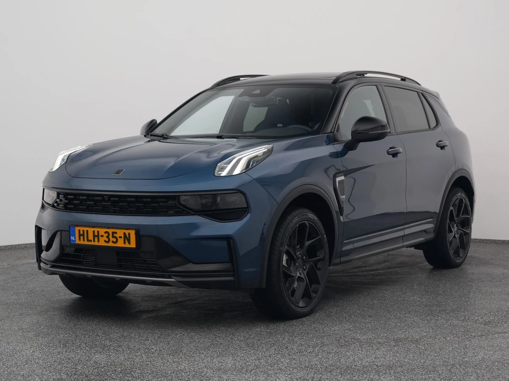 Lynk & Co 01 – foto 1