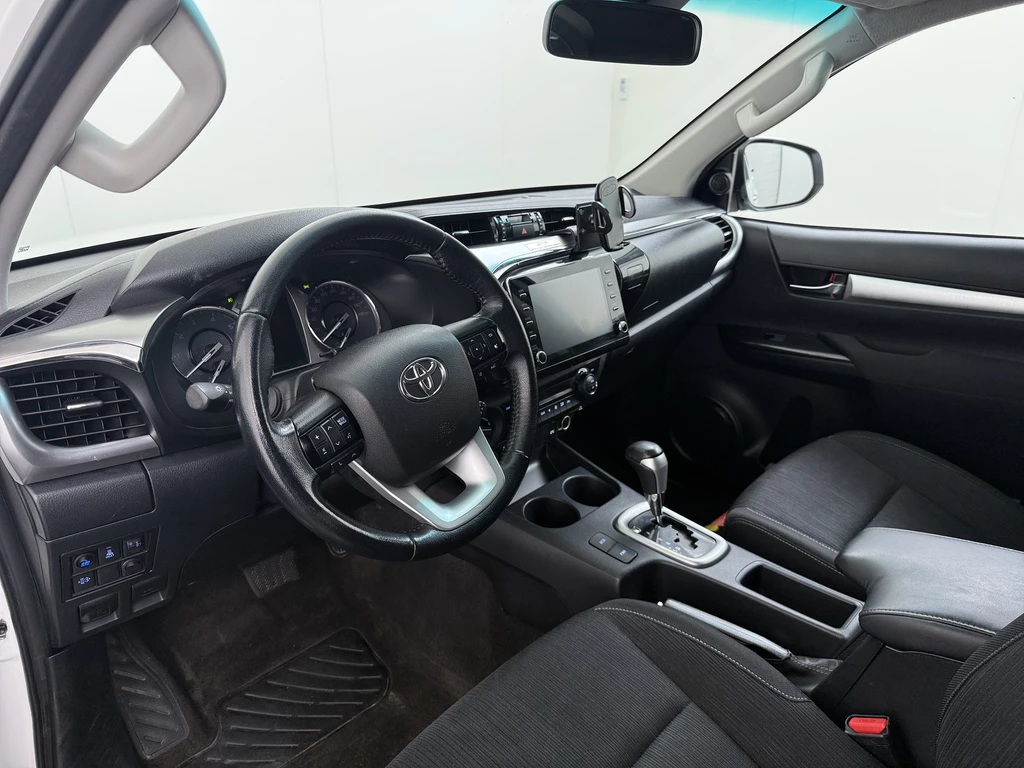 Toyota Hilux – foto 14
