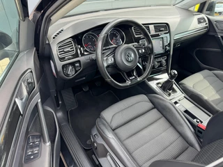 Volkswagen Golf – thumbnail 8