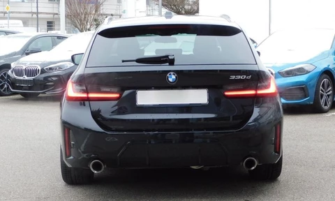 BMW 3 Serie Touring 330d 286 PK M-Sport ACC Head-Up EL. Sportstoelen Trekhaak
