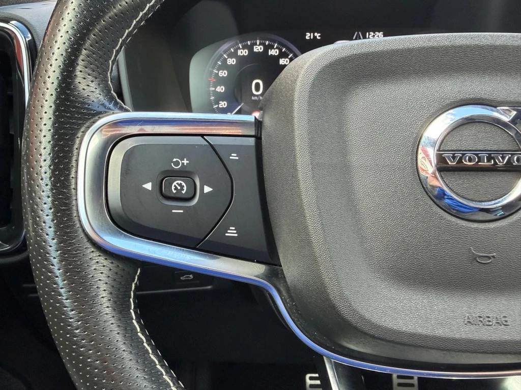 Volvo XC40 – foto 17