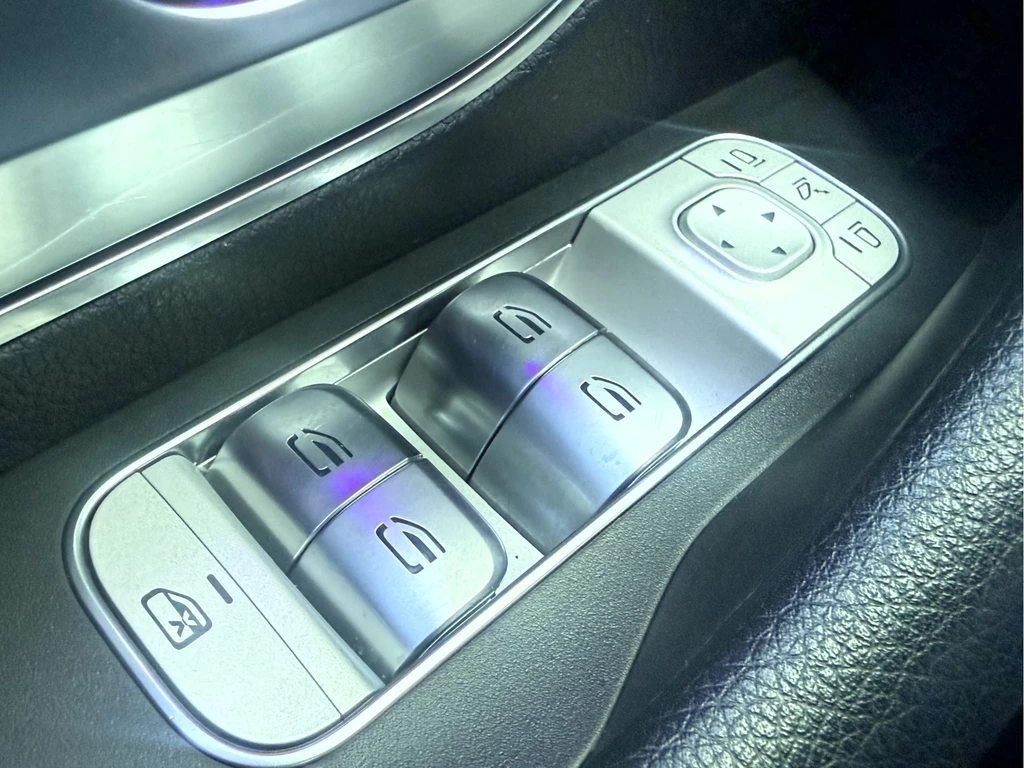 Mercedes-Benz GLE – foto 18