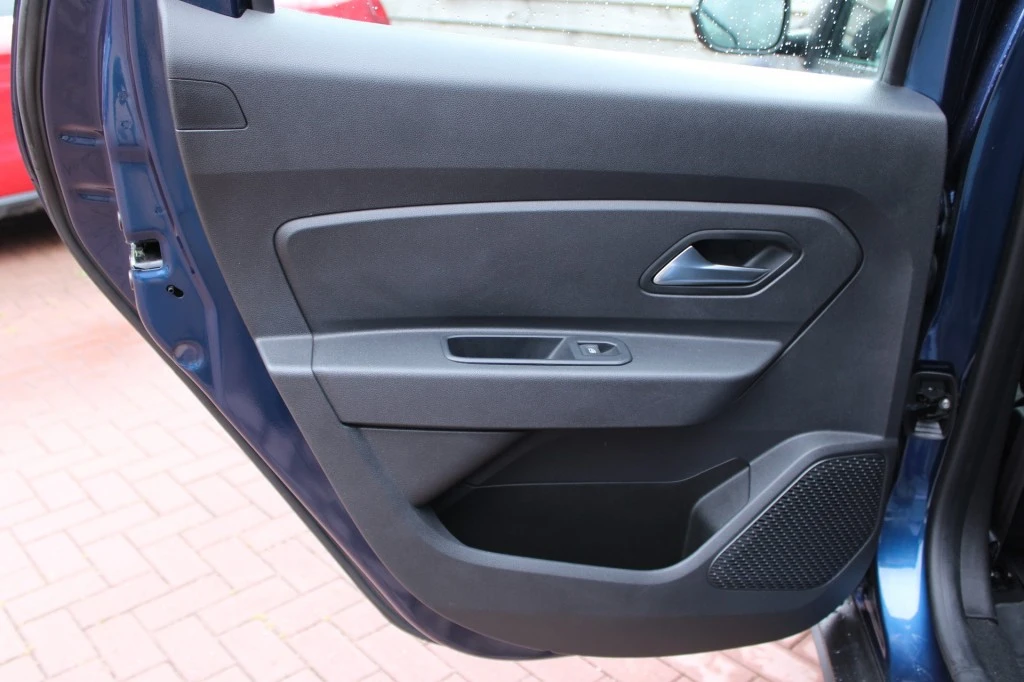 Dacia Duster – foto 32