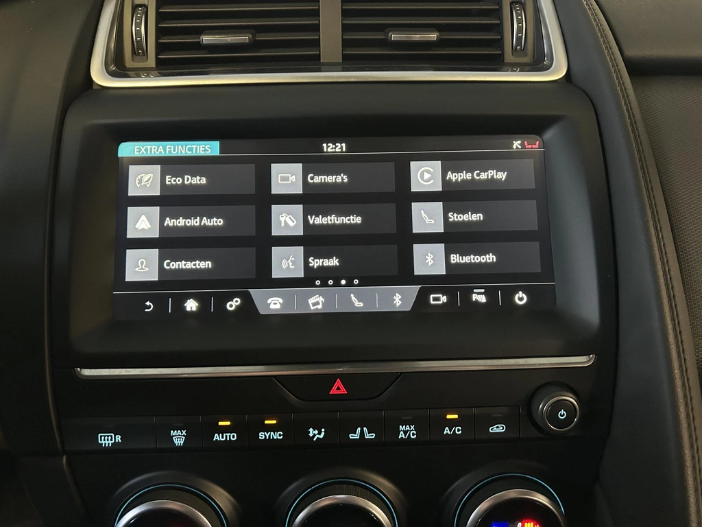 Jaguar E-PACE – foto 23